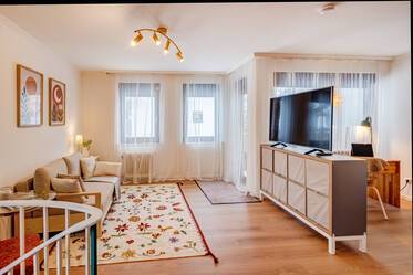 Двухуровневая квартира с террасой и садом в аренду