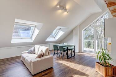 Эксклюзивно меблированная квартира-галерея в Trudering