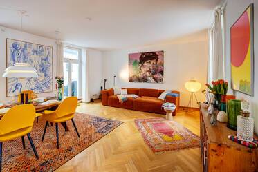 Меблированная двухэтажная квартира в Schwabing-West