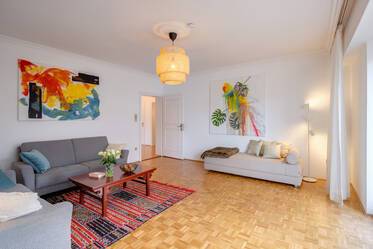 Красиво меблированная квартира в Schwabing