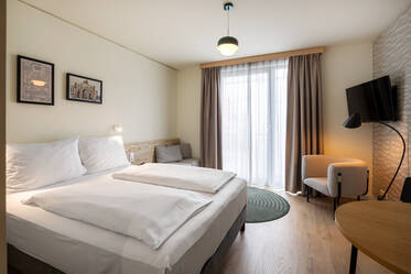 Боб В. Центр Мюнхена | Оригинальная студия 