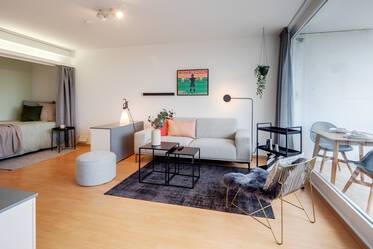 Красиво меблированная квартира в Schwabing