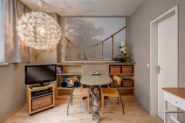 Красиво меблированная квартира в Schwabing