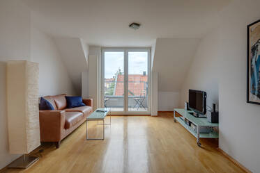 Dachterassenwohnung mit Parkett, inklusive WLAN