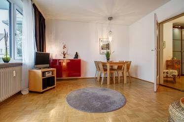 Эксклюзивно меблированная квартира в Schwabing