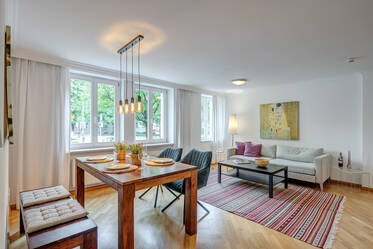 Regerplatz: светлая и уютная квартира в аренду