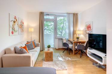 Замечательная квартира в лучшем месте в Schwabing, очень тихо