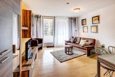 Красиво меблированная квартира в Moosach