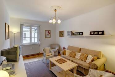 Красиво меблированная квартира в Maxvorstadt