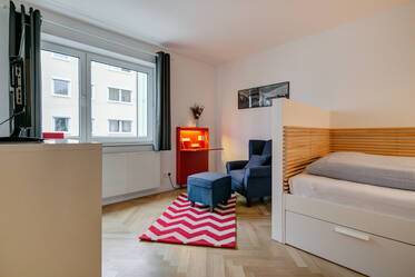 Красиво меблированная квартира в Glockenbachviertel