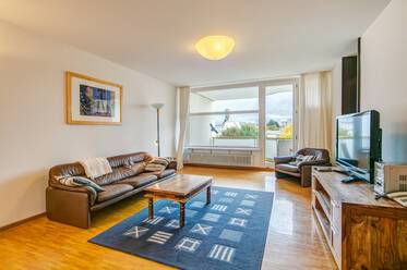 Красиво меблированная квартира в Arabellapark