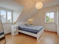 мансардная квартира München Lerchenau 01 спальная комната 12556