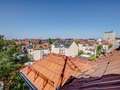 двухэтажная квартира München Neuhausen 02 вид из окна 13127