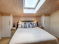 мансардная квартира München Berg am Laim 03 спальная комната 13504
