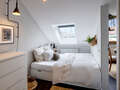 мансардная квартира München Sendling 01 спальная комната 14059