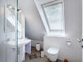 Половина двухквартирного жилого дома Grünwald 02 2-я ванная комната 14454