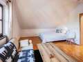 Половина двухквартирного жилого дома München Obersendling 01 3-я спальная комната 14567