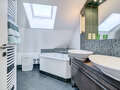 мансардная квартира München Schwabing-West 01 ванная комната 5041