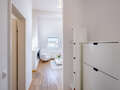 мансардная квартира München Neuhausen 02 коридор 7084
