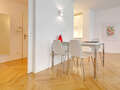 квартира München Schwanthalerhöhe 05 гостиная 8783