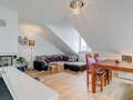 мансардная квартира München Sendling-Westpark 01 гостиная 9220