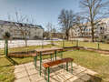 квартира München Untermenzing 01 сад 9300