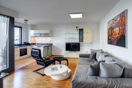 https://www.mrlodge.ru/nedvizhimost/2-zimmer-wohnung-muenchen-messestadt-riem-11595